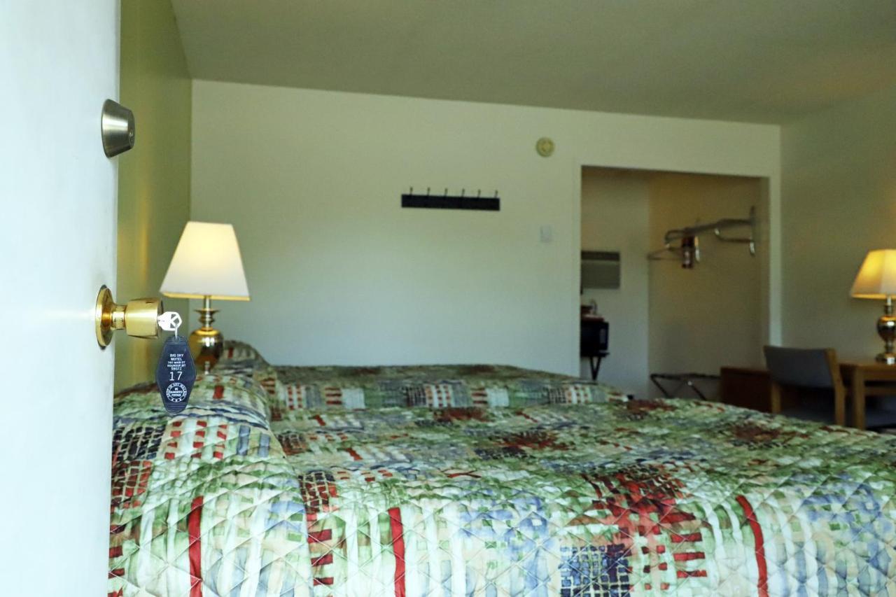 Big Sky Motel Roundup Eksteriør bilde